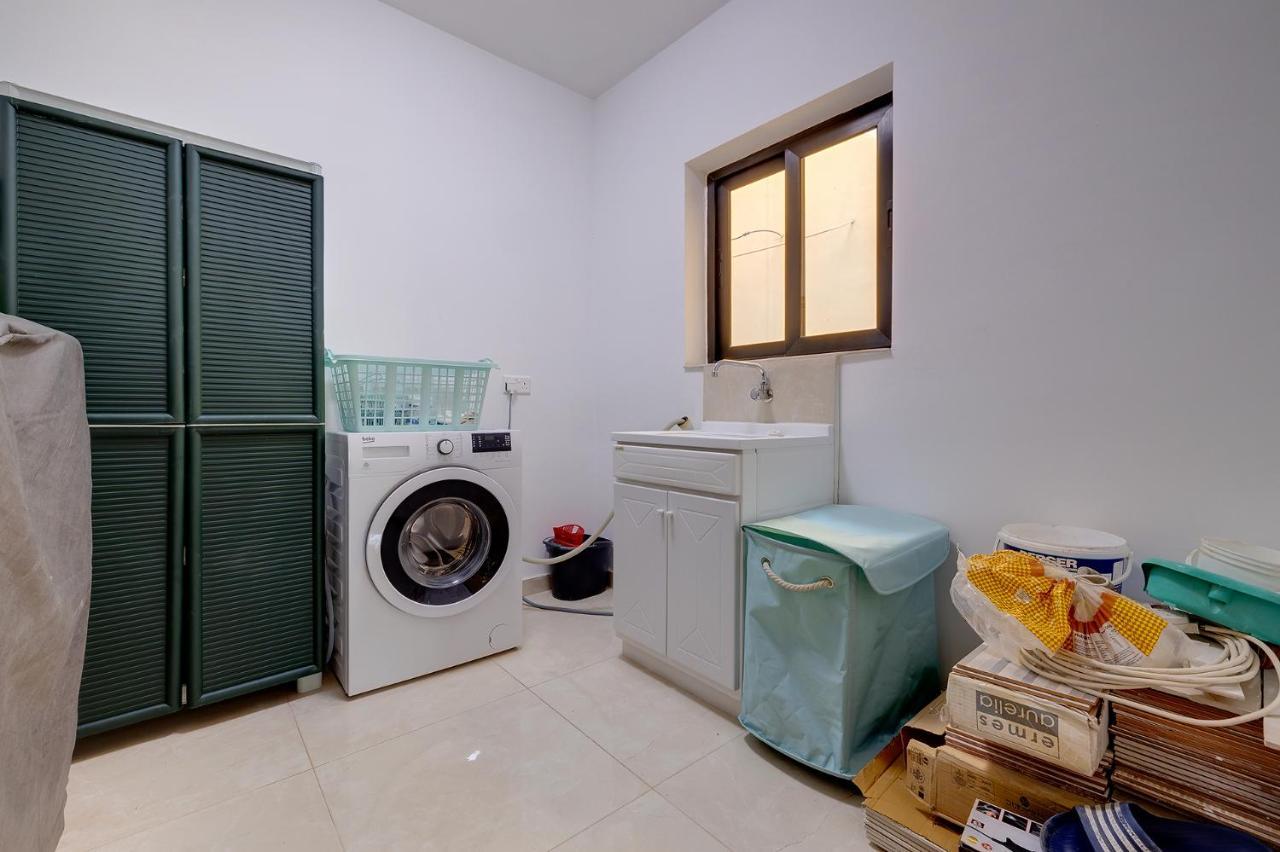 Stylish Bright And Airy Apart In Central Bugibba San Pawl il-Baħar Extérieur photo